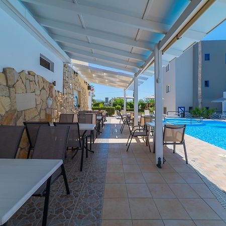 Blue Dream Hotel Sztavroménosz Kültér fotó