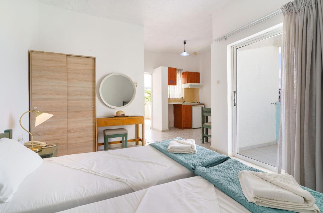 Blue Dream Hotel Sztavroménosz Kültér fotó