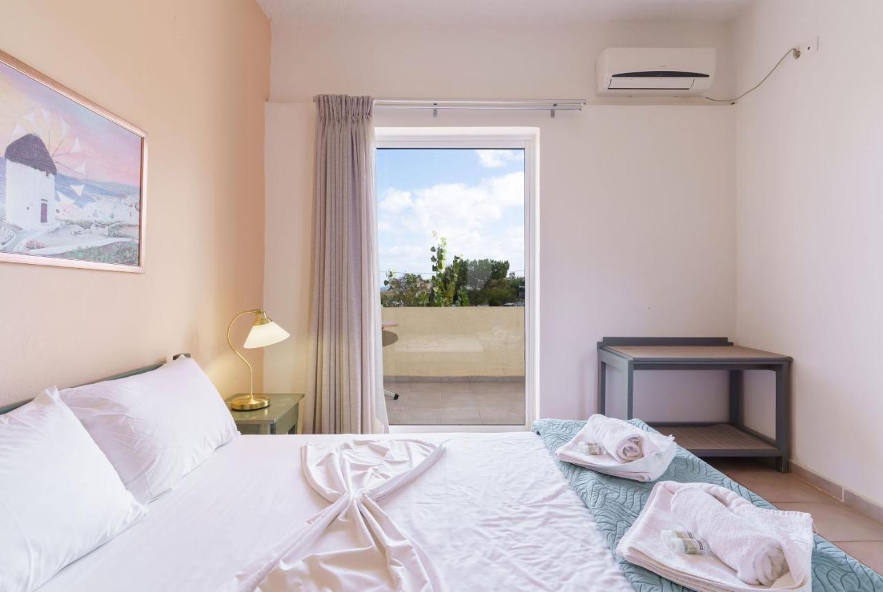 Blue Dream Hotel Sztavroménosz Kültér fotó